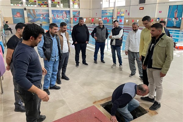 Manisa Büyükşehir’den “Havuz Suyu Operatörlüğü” eğitimi