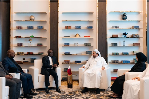 Al-Khulaifi, Kongo heyetiyle bir araya geldi