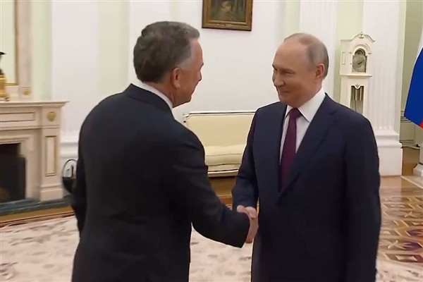 Putin, Kiev ile ön koşulsuz müzakerelere hazır olduğunu açıkladı