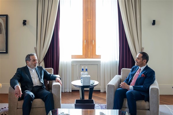 Katar Dışişleri Bakanı Al Sani, İran Dışişleri Bakanı Araghchi ile görüştü