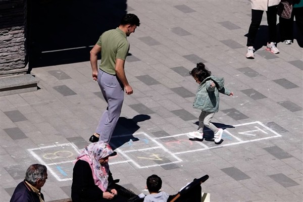 Düzce Belediyesi’nden 23 Nisan’a özel sosyal deney