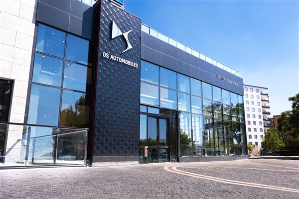 DS Automobiles, 2025 yılına 6 yeni DS STORE açarak başladı