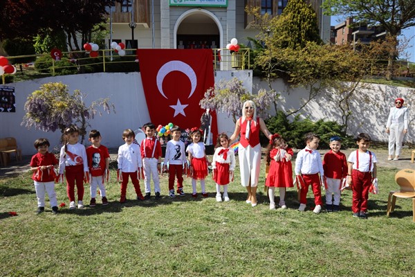 Tüysüzler ve Yeşilova Çınar Çocuk Evi’nde 23 Nisan kutlandı