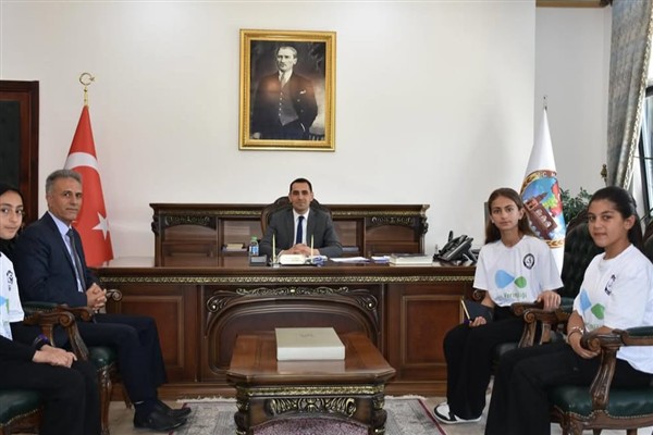 Öğrencilerden Kaymakam Kürkçü’ye ziyaret