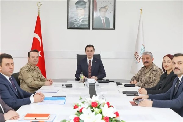 Bitlis’te “Asayiş, Güvenlik ve İstihbarat Toplantısı” gerçekleştirildi
