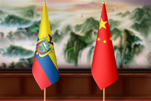 Xi Jinping’den Ekvador Devlet Başkanı’na kutlama mesajı