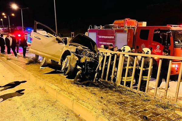 Antakya Orhanlı Mahallesi’nde trafik kazası: 2 yaralı