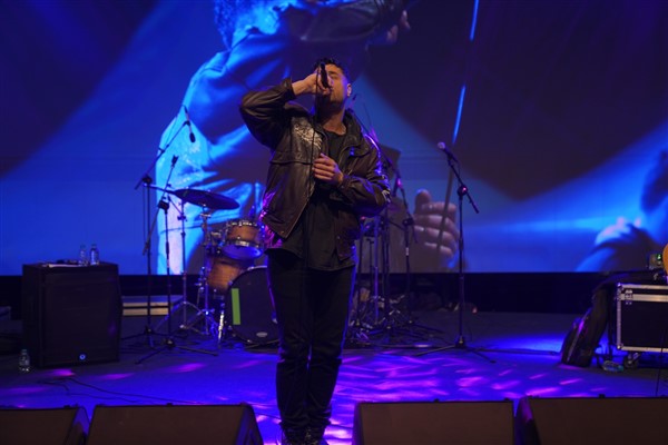 Özgürlük ve Demokrasi Şenliği OZBİ konseriyle devam etti