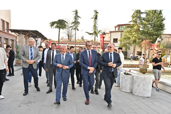 Başkan Beşikcioğlu’ndan MKM’ye ziyaret