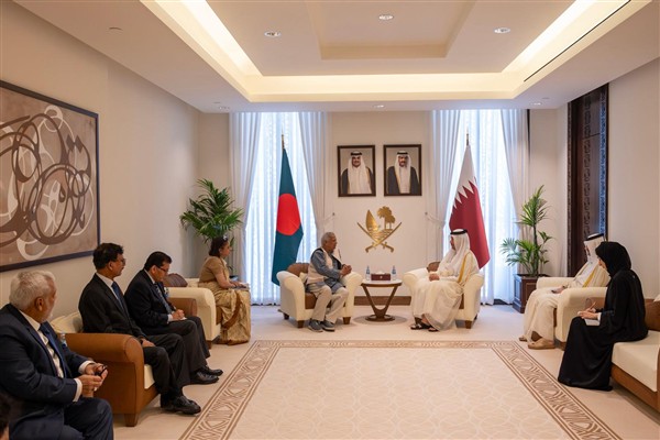 Al Sani, Bangladeş Halk Cumhuriyeti Geçici Hükümeti Başdanışmanı Yunus ile görüştü