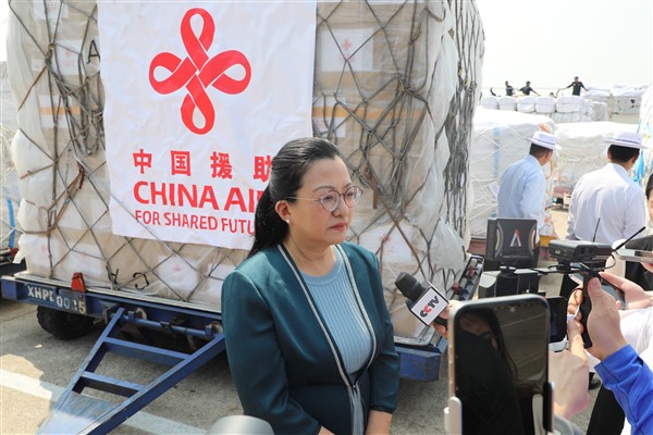 Çin’den ilk yardım sevkiyatı Myanmar’a teslim edildi