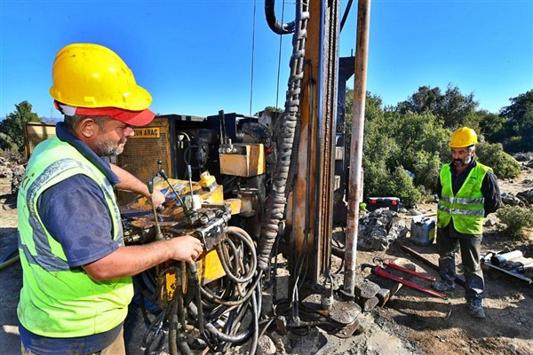 Bornova’da 2 bin 830, Bayraklı’da 1014 yapı için karar