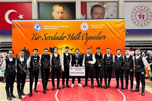 RTEÜ Spor Kulübü’nden Samsun’da halk oyunları başarısı