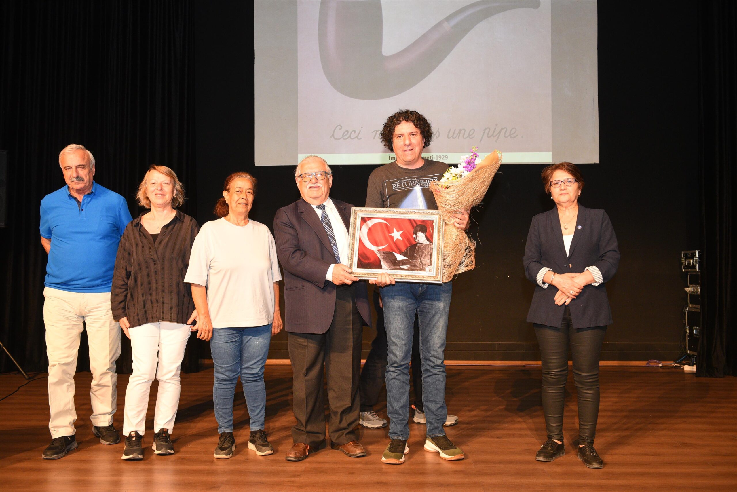 Balıkesir’de “Bir Resmi Okumak” söyleşisi gerçekleştirildi