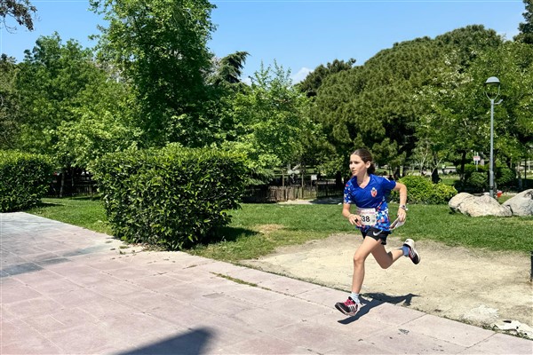 İnegöl Belediyespor, Oryantiring Türkiye Finalinde 6 kupa kazandı