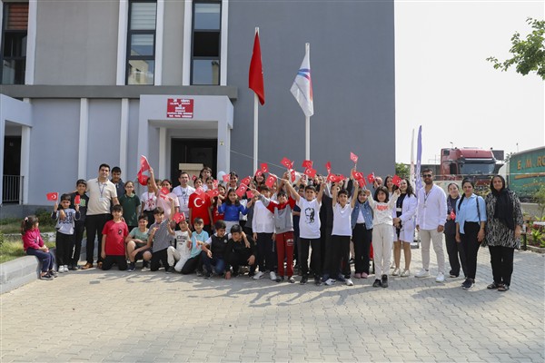 Mersin’de 23 Nisan çeşitli etkinliklerle kutlandı