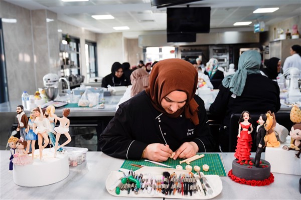 Enstitü İstanbul İSMEK’e 1 milyonu aşan başvuru