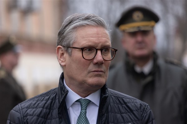 Starmer: İşçi Partisi iktidara geldiğinden beri 100 bin kişi daha zamanında tedavi edildi