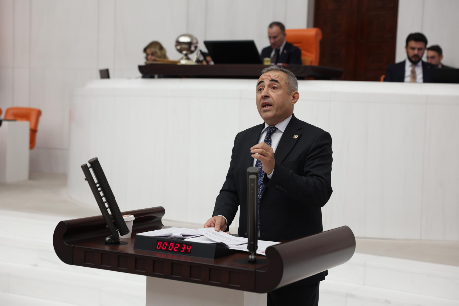 DEVA Partili Karatutlu: Proje okulları siyasetin kurbanı oldu