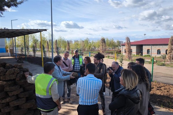 Rennes heyetinden Agroekoloji İklim Okulu’na ziyaret