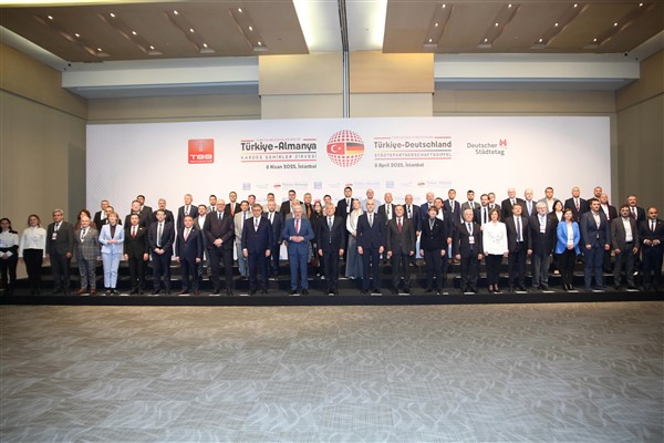 Başkan Bozbey, Türkiye-Almanya Kardeş Şehirler Zirvesi’ne katıldı