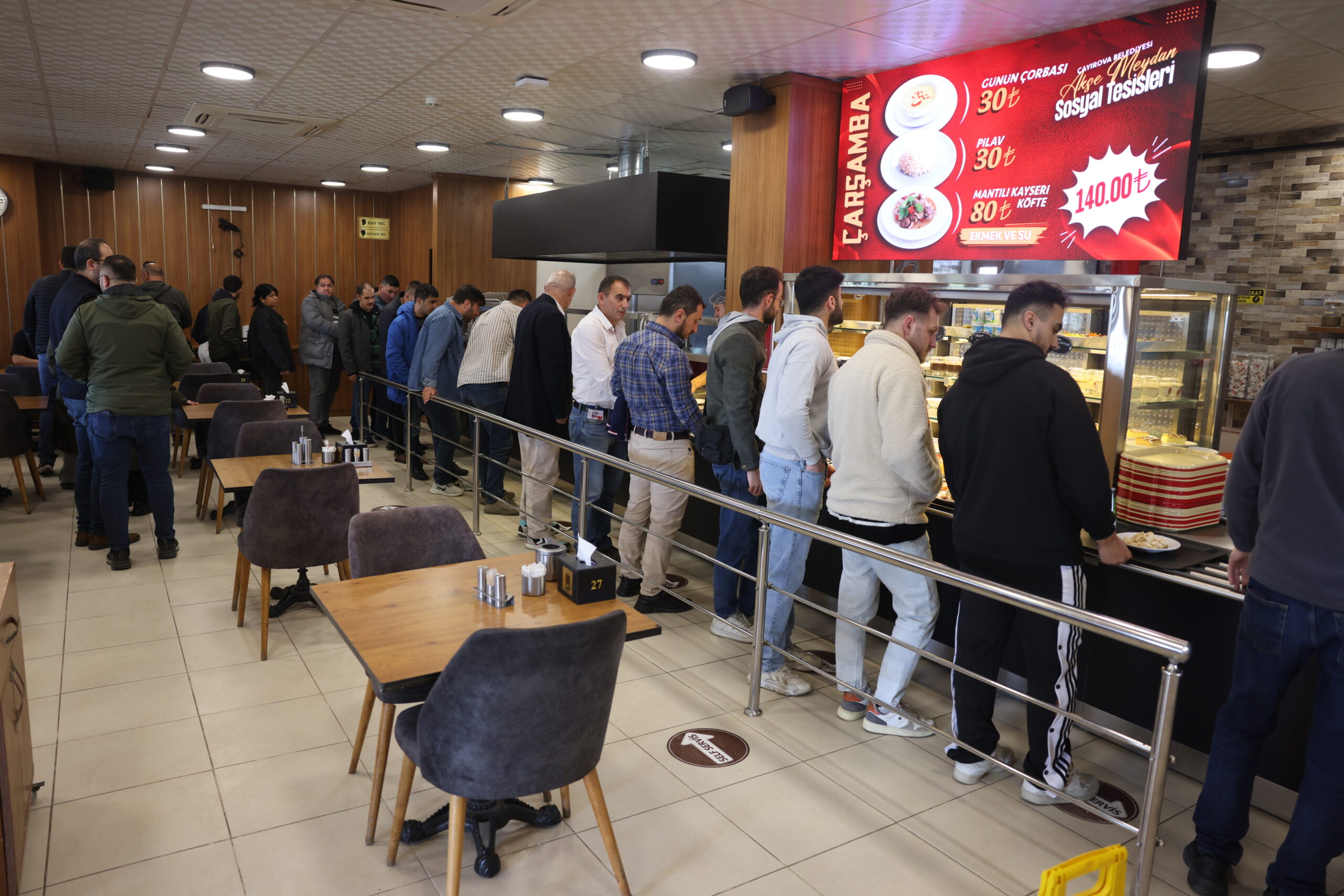 Akse Meydan Sosyal Tesisleri’nde uygun fiyatlı yemek dönemi