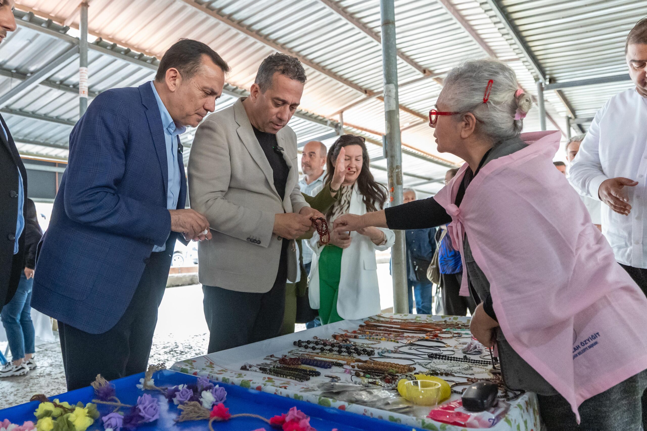 Yenişehir’de Pazar Ötesi Kadın Üretici Pazarı yeniden hizmete açıldı