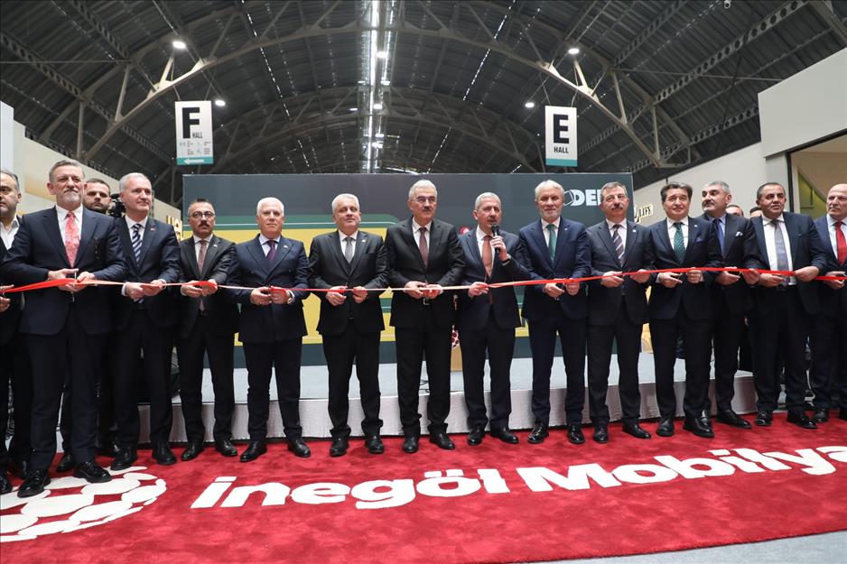 İnegöl’de 52. Mobilya Fuarı başladı