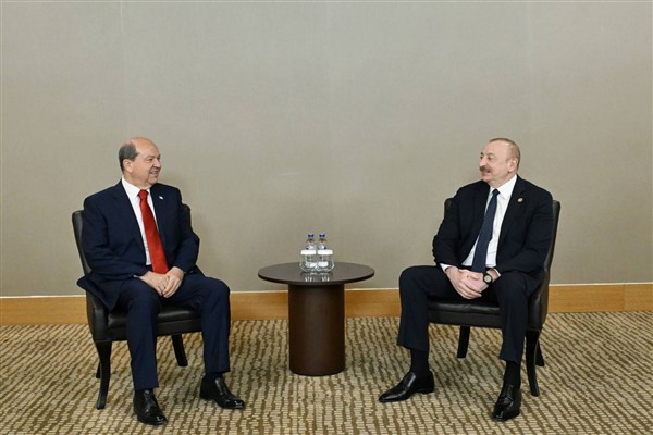 Azerbaycan Cumhurbaşkanı Aliyev, Kıbrıslı mevkidaşı Tatar ile görüştü