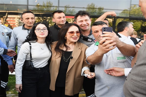 Osmangazi Türkan Şoray’ı ağırladı