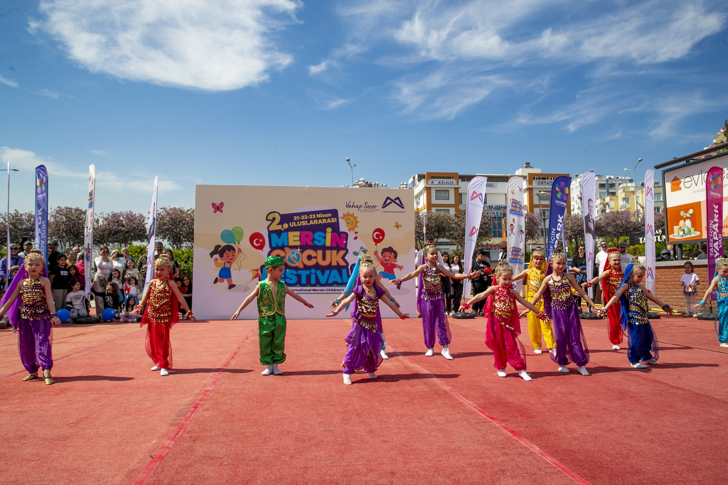 2. Uluslararası Mersin Çocuk Festivali devam ediyor
