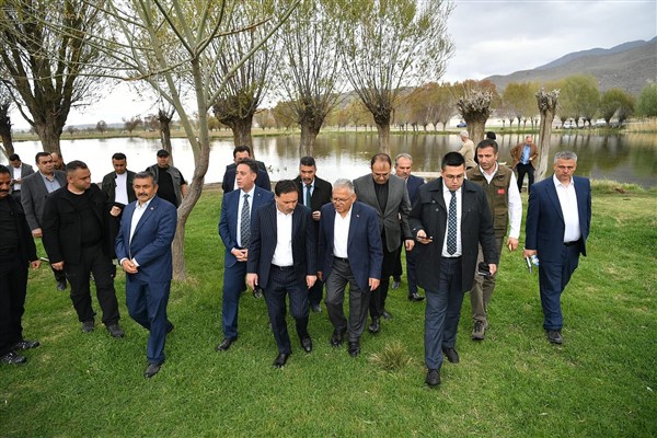 Büyükkılıç, Soysallı Tesisleri ve Yeşilhisar’daki İçmece Tesisleri’ni ziyaret etti