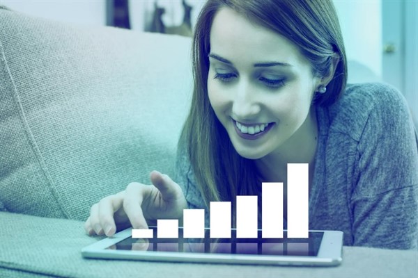 İkon Menkul: Yeni haftada Ons Altın 3300 doların altında başlıyor