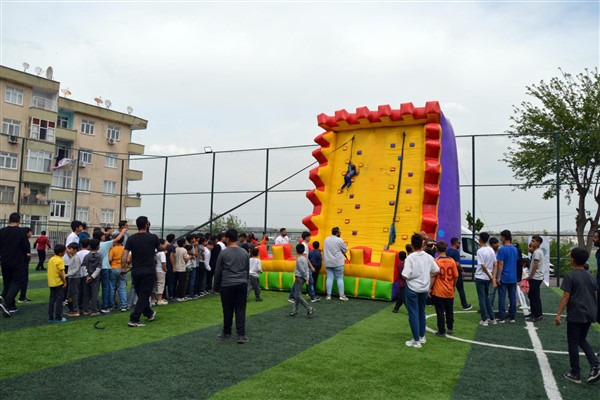 Diyarbakır Çocuk Bahar Şenliği’ne 7 bin çocuk katıldı