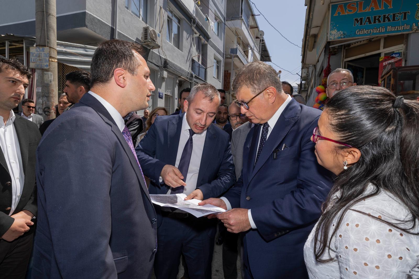 Başkan Tugay: Belediye başkanlarımız destan yazıyor