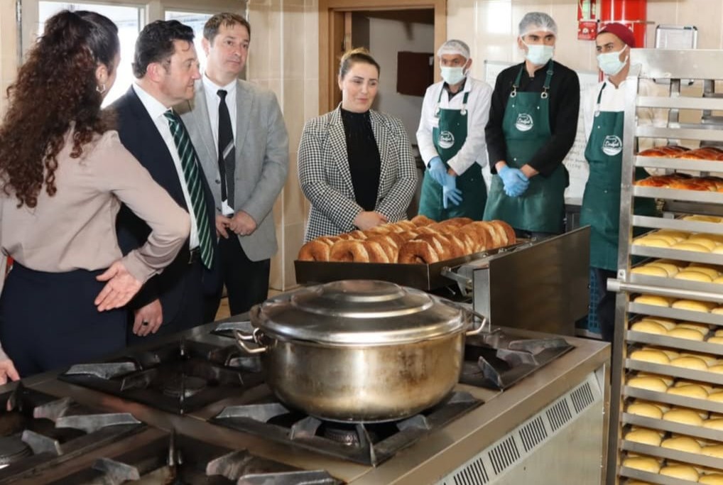 GSB Genel Müdür Yardımcısı Özdemir’den Ardahan KYK Yurdu’na ziyaret