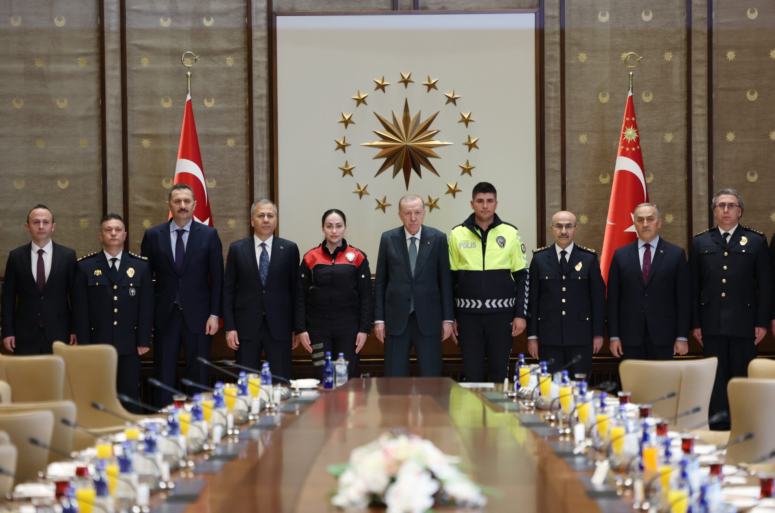 Cumhurbaşkanı Erdoğan, Türk Polis Teşkilatı heyetini kabul etti