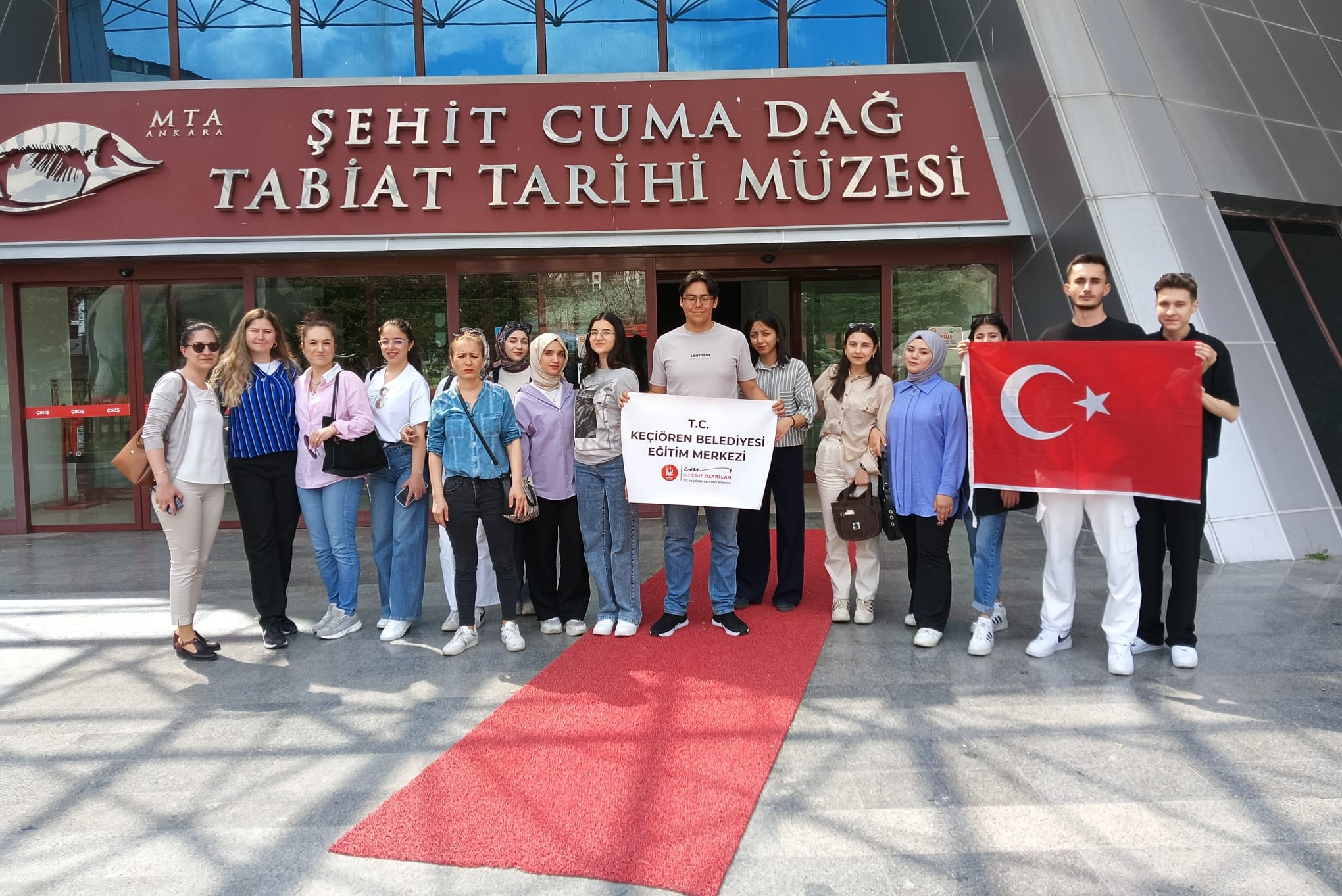 Keçiören Belediyesi’nden öğrencilere gezi programı