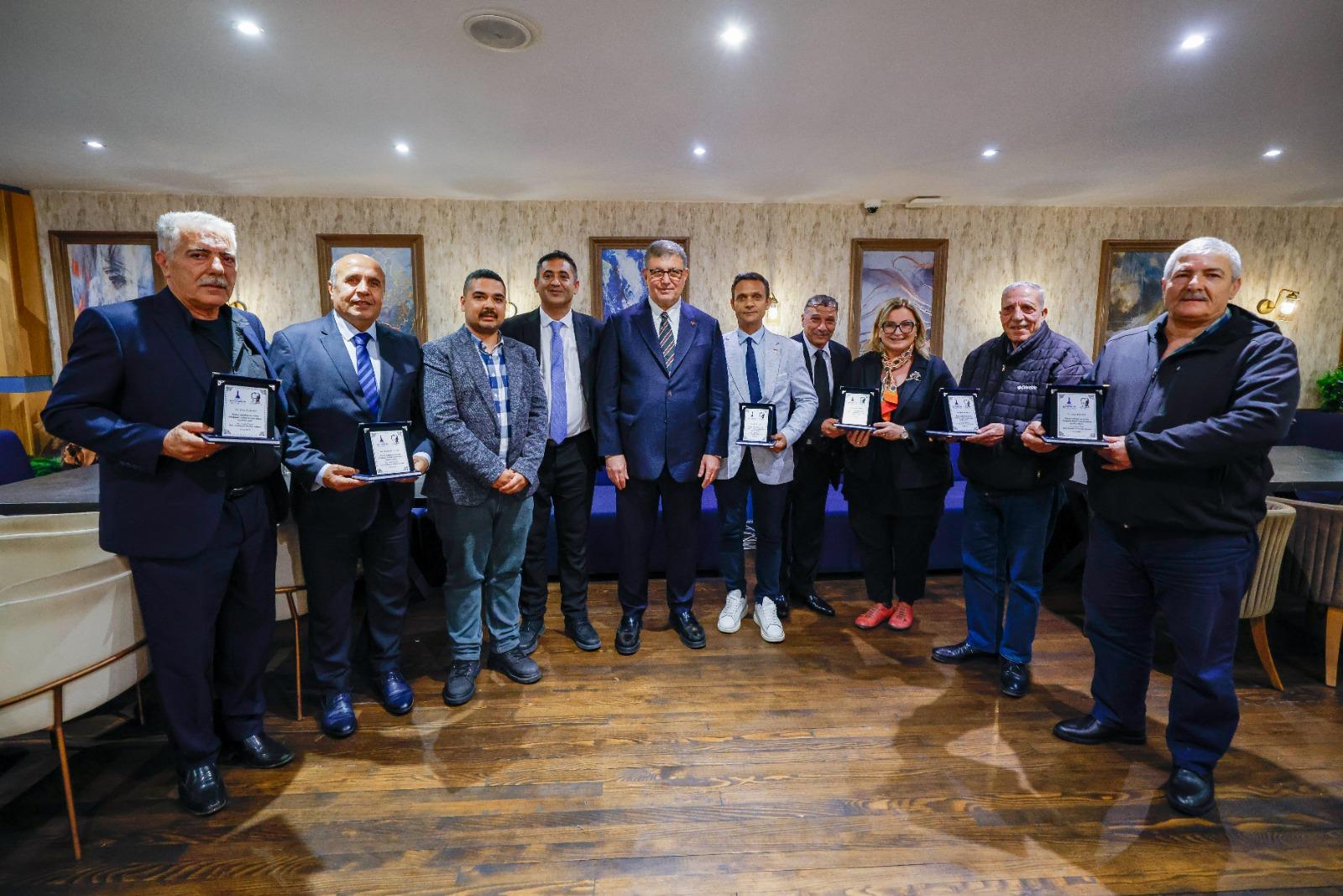 Başkan Tugay, Roman yurttaşlarla bir araya geldi