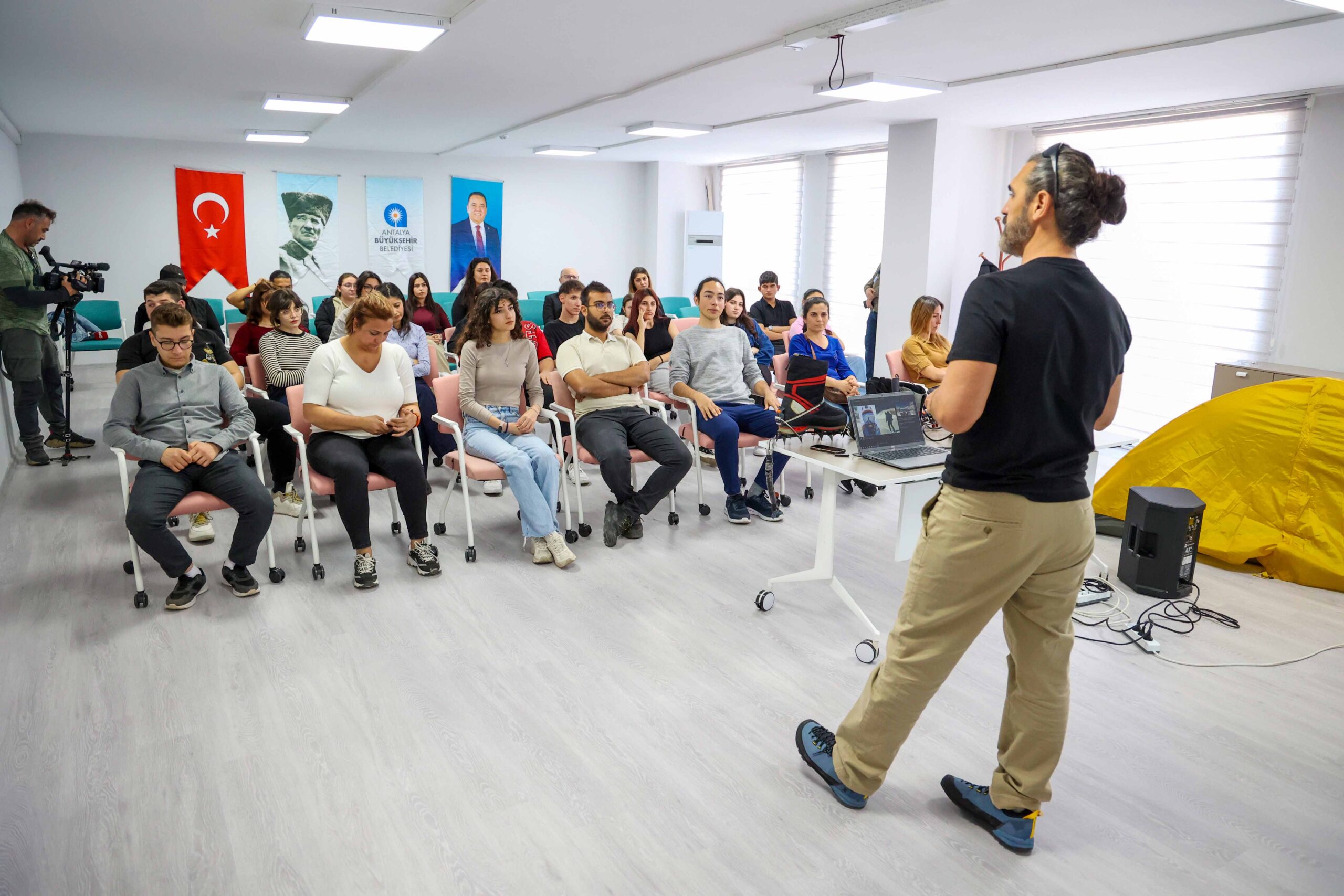 HUB Antalya’da “Gerçekten İstersen” söyleşisi