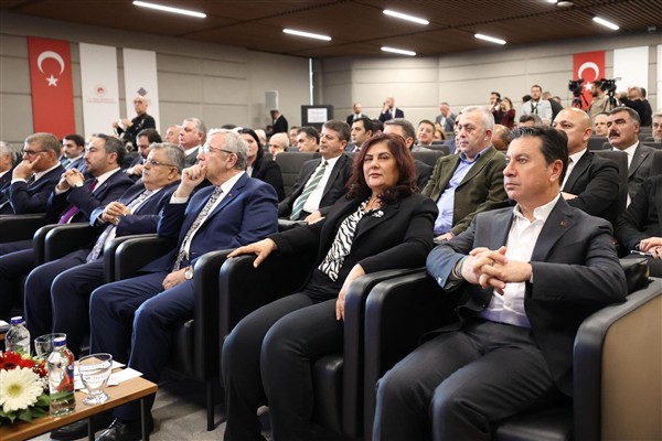 Muğla Büyükşehir Belediye Başkanı Aras,  Olağan Genel Kurul Toplantısı’na katıldı