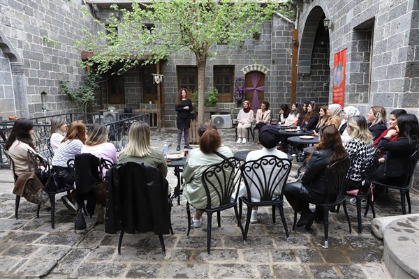 Kadının İnsan Hakları Eğitim Programı sona erdi