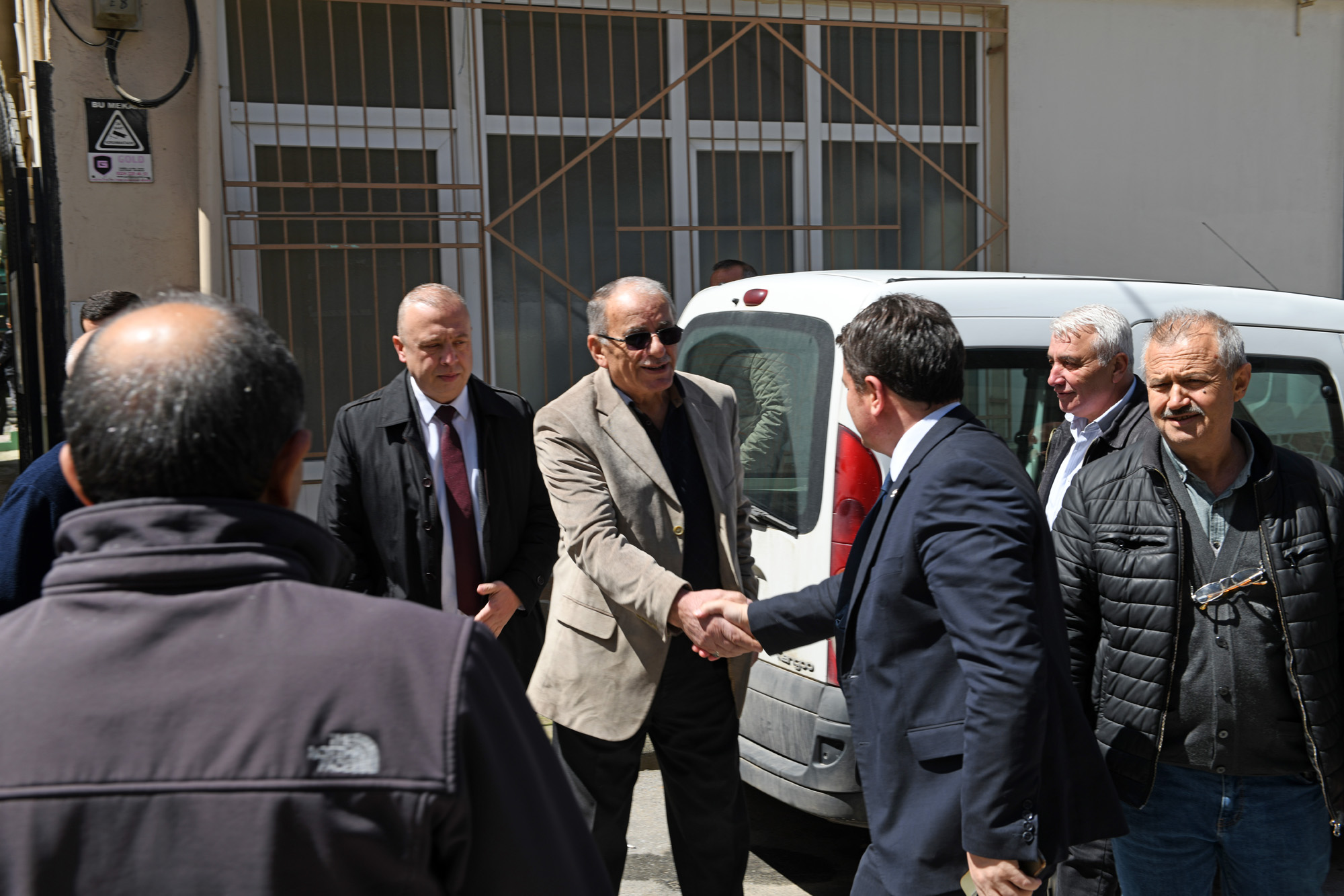 Osmangazi Belediye Başkanı Aydın, Fatih Mahallesi’ni ziyaret etti