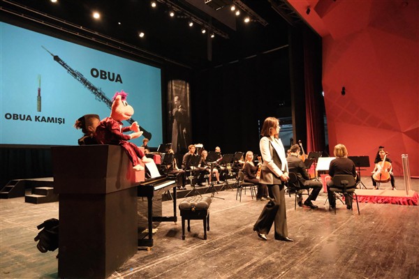 Eskişehir’de çocuklara yönelik tiyatro ve müzik etkinlikleri düzenlendi