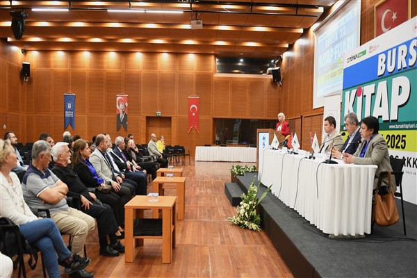 Osmangazi’de ‘19 Mart’tan 19 Nisan’a Ne Oldu’ söyleşisi gerçekleştirildi