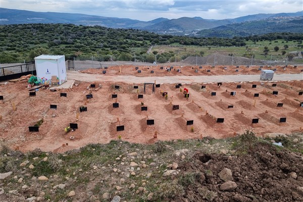 izmir Büyükşehir’den 5 ilçeye 26 bin 400 gömü kapasiteli mezarlık