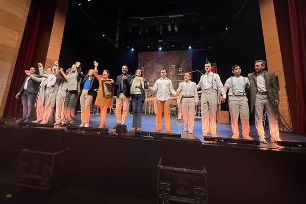 İstanbul Büyükşehir Belediyesi Şehir Tiyatroları, Diyarbakır’da