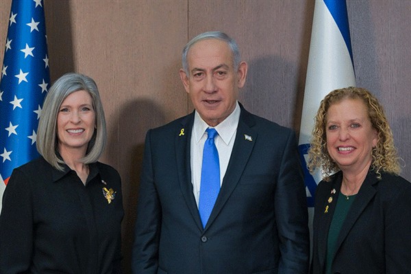 Netanyahu, ABD Senatörü Ernst ve Temsilciler Meclisi Üyesi Schultz ile görüştü