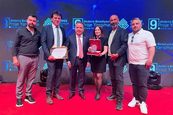 Gazipaşa Belediyesi’nin Tropikal Park projesi ödül aldı