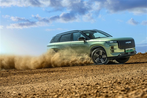 JAECOO 7 PHEV 1600 kilometreyi aşan menzili ile dünya rekoru kırdı